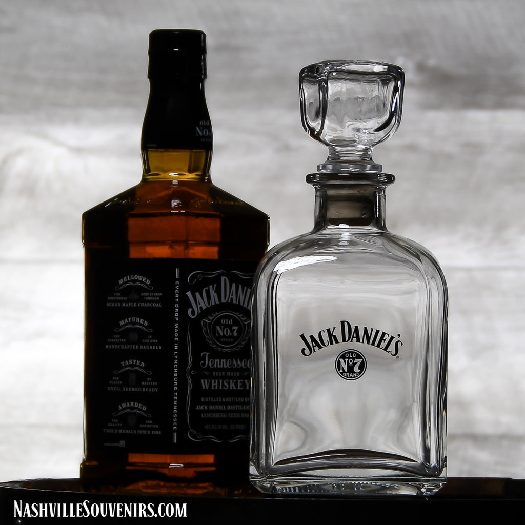 Jack Daniels Genie hot bottle decanter